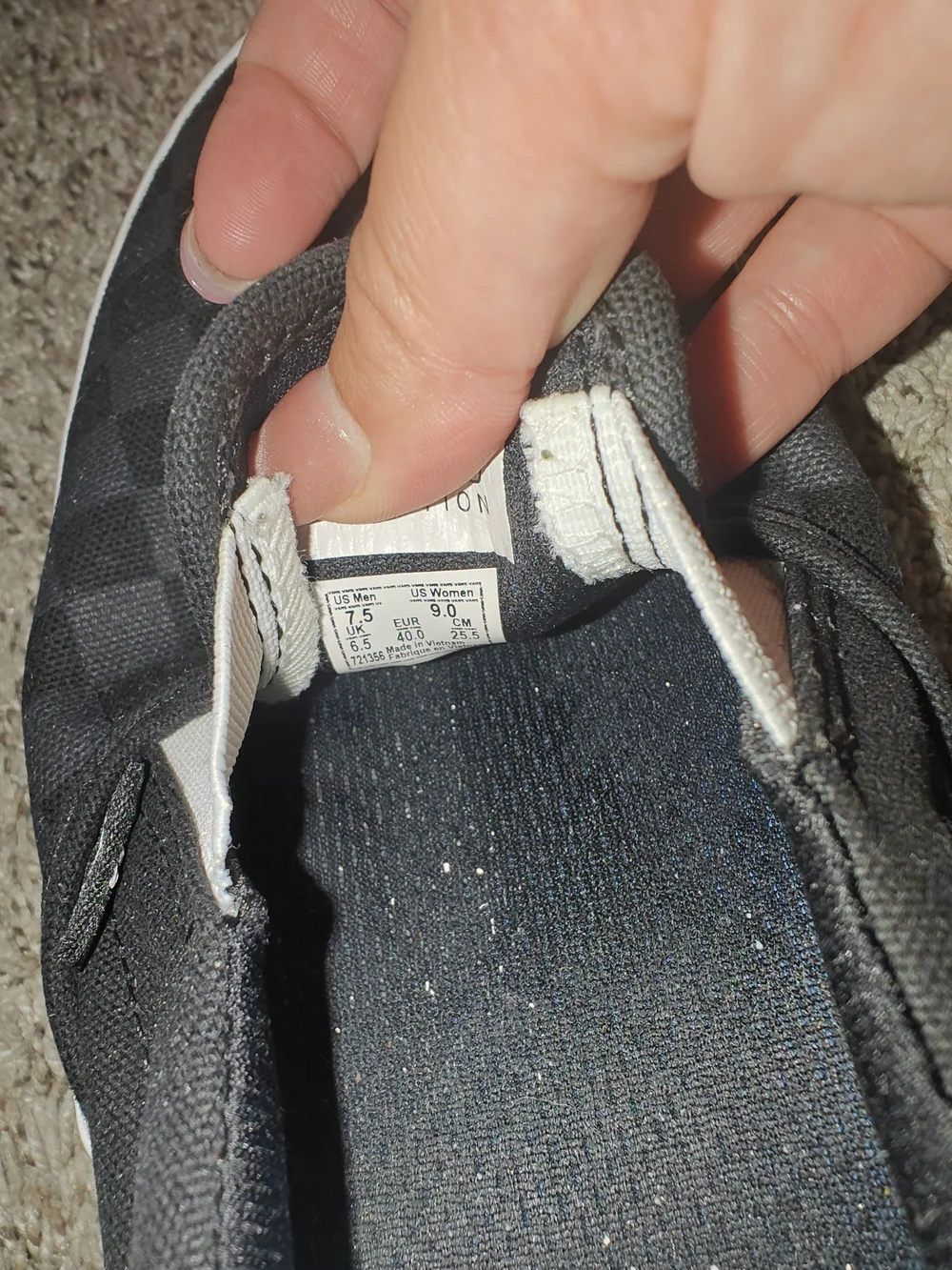 Vans slip sneakers